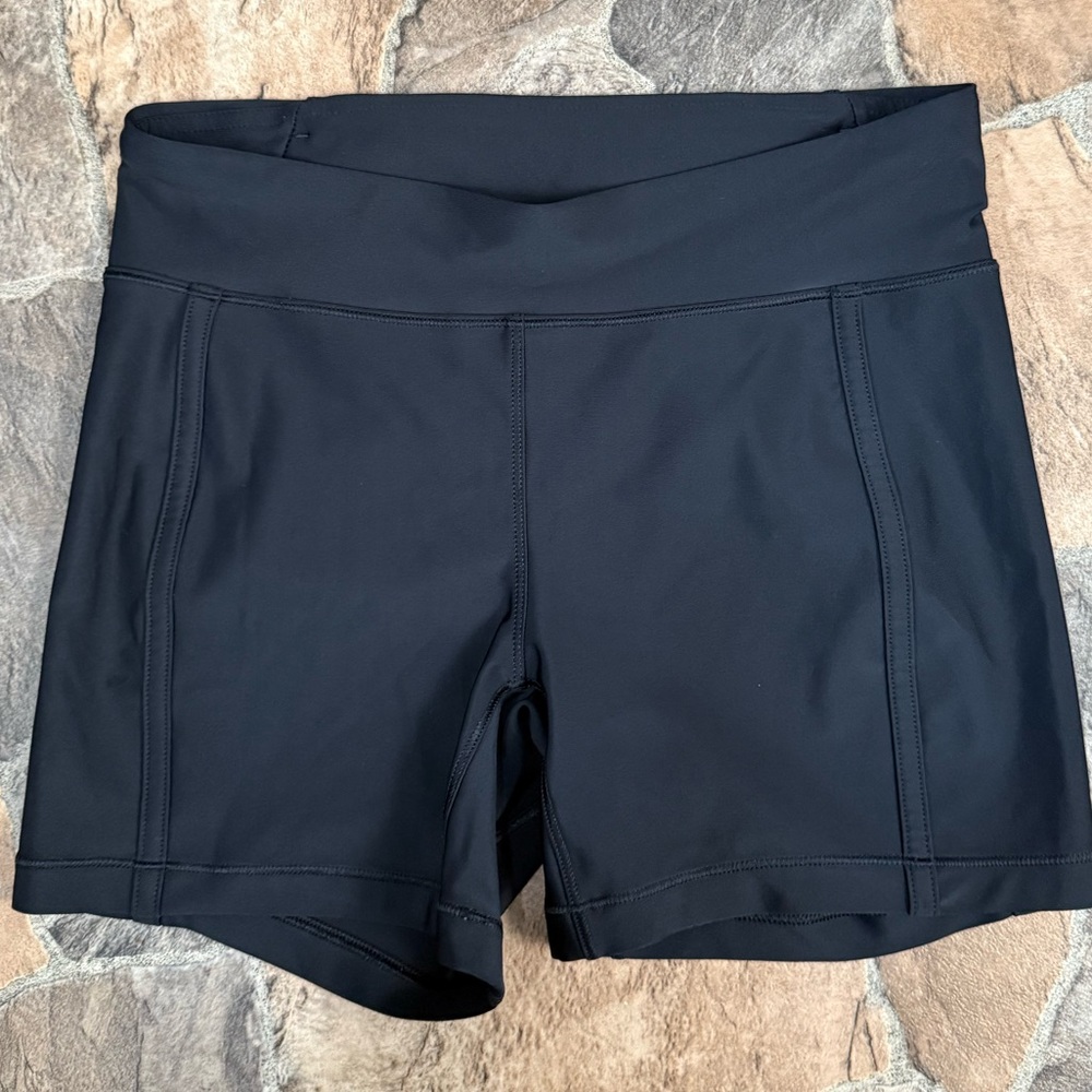 💙Lululemon Athletica Black Athletic Shorts